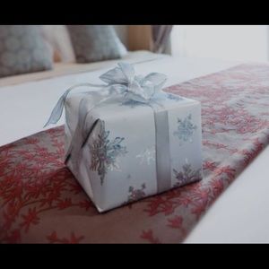 Meet your Posher, Hope